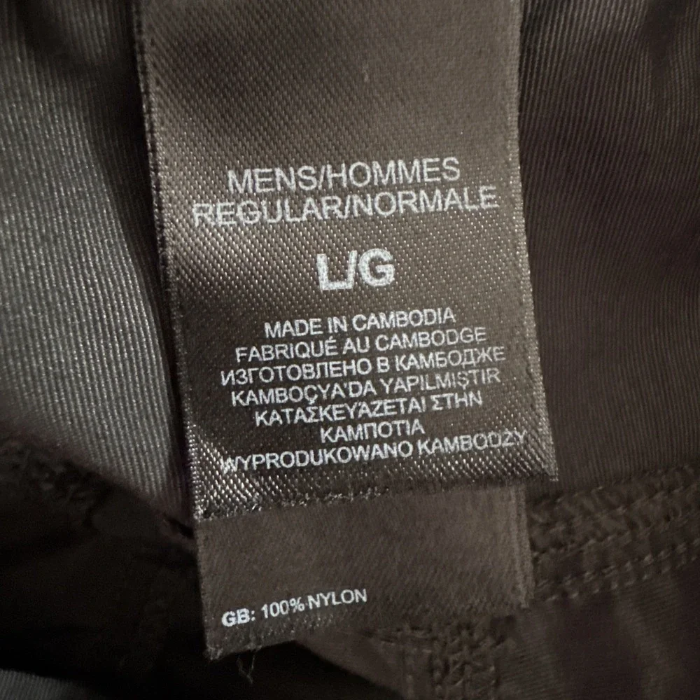 The North Face Paramount Trail Belted Convertible Pants Mens L Gray Hiking Cargo